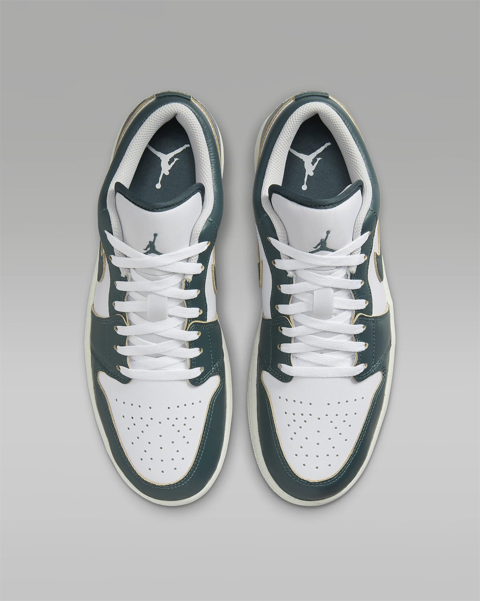 Air Jordan 1 "Oxidized Green"